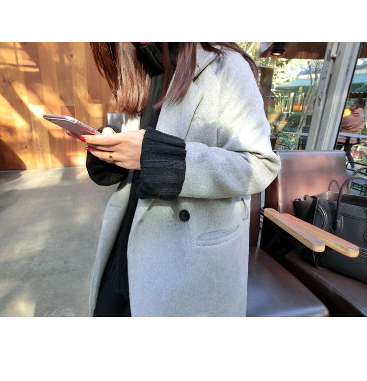 OverCoat เสื้อโค้ทกันหนาว ทรงยาวสีเทา งานดี ผ้าวูลผสมเนื้อหนา เป็นทรง บุซับในกันลม พร้อมส่ง same pic