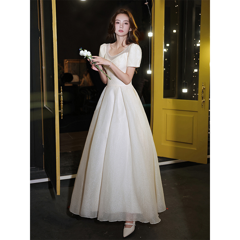 ชุดราตรี ชุดราตรีสวยหรู แบบ ทันสมัย Evening dress