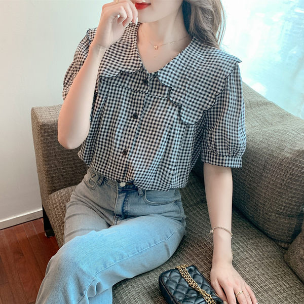 เสื้อลูกไม้ แขนสั้น