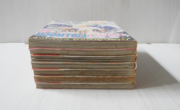 ตามหา Fullmoon 7 เล่มจบ / Arina Tanemura