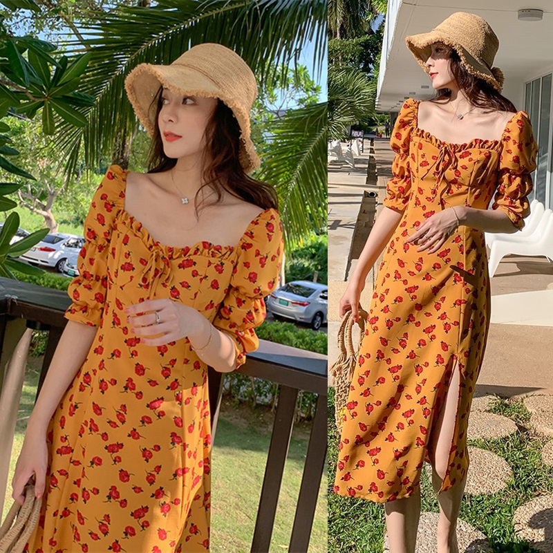 Dress4659 เดรสยาวลายดอกกุหลาบพื้นสีเหลือง แขนยาวสี่ส่วน ช่วงอกแต่งระบายเล็กๆ เพิ่มความน่ารัก ซิปหลังใส่ง่าย มีซับใน ผ้าชีฟองเนื้อดีนุ่มใส่สบาย ทรงนี้ดูดีใส่สวยได้ทุกโอกาส