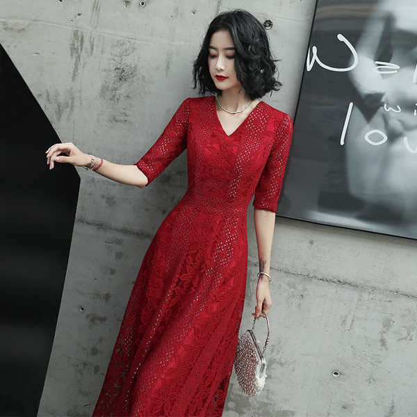ชุดราตรี ชุดออกงาน ดีไซน์หรู แบรนด์ Angel