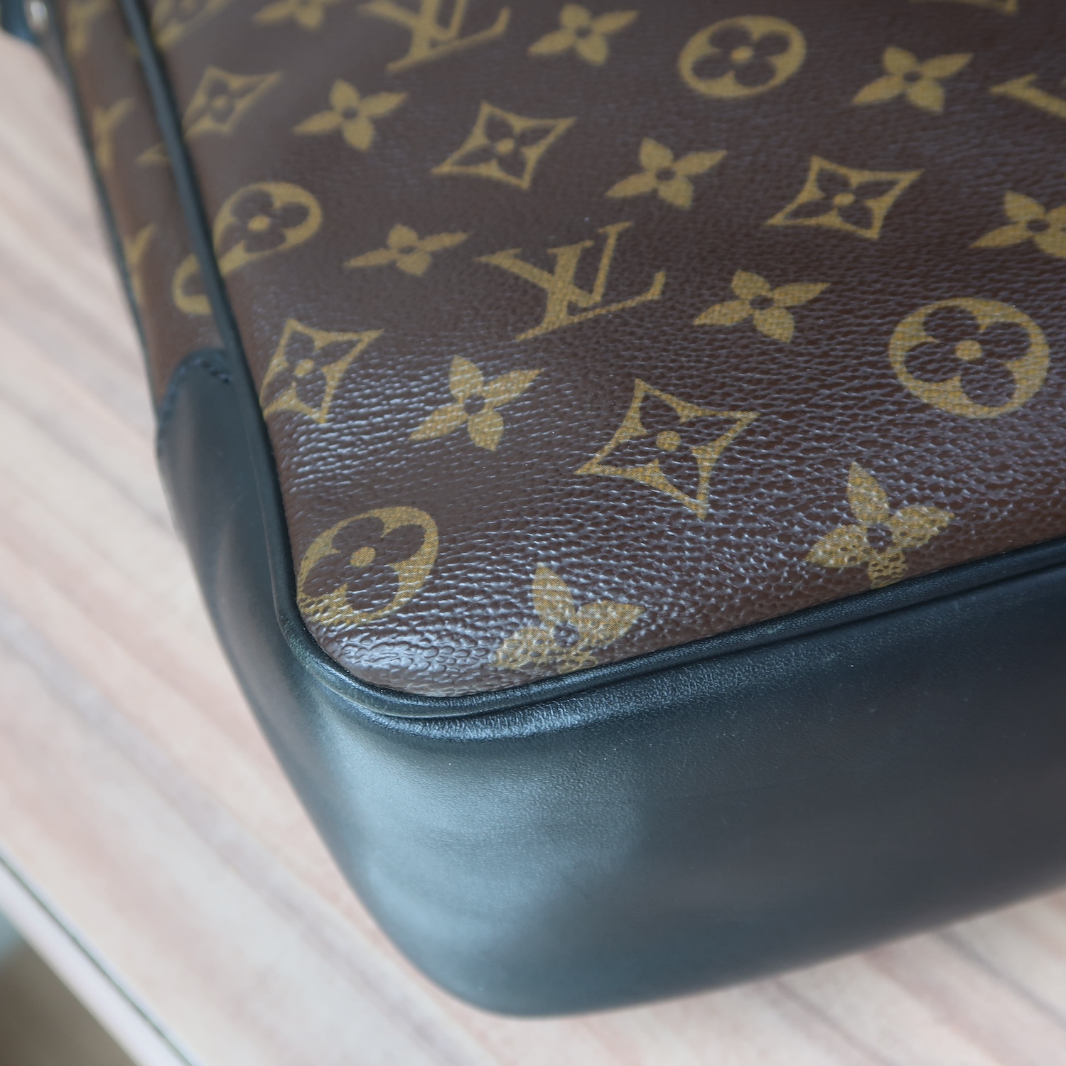 Louis Vuitton Monogram Macassar Bass GM