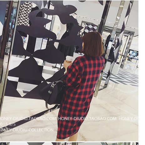 เสื้อคลุมลายสก๊อต ตัวยาว เกาหลีฝุดๆ พร้อมส่ง สีแดง