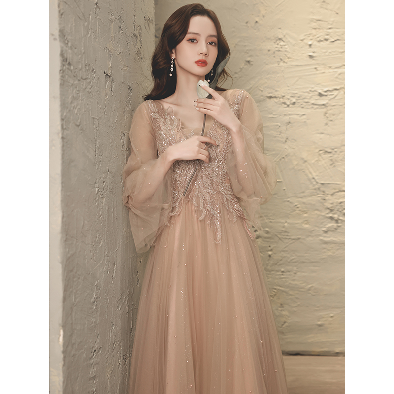 ชุดราตรี ชุดราตรีสวยหรู แบบ ทันสมัย Evening dress