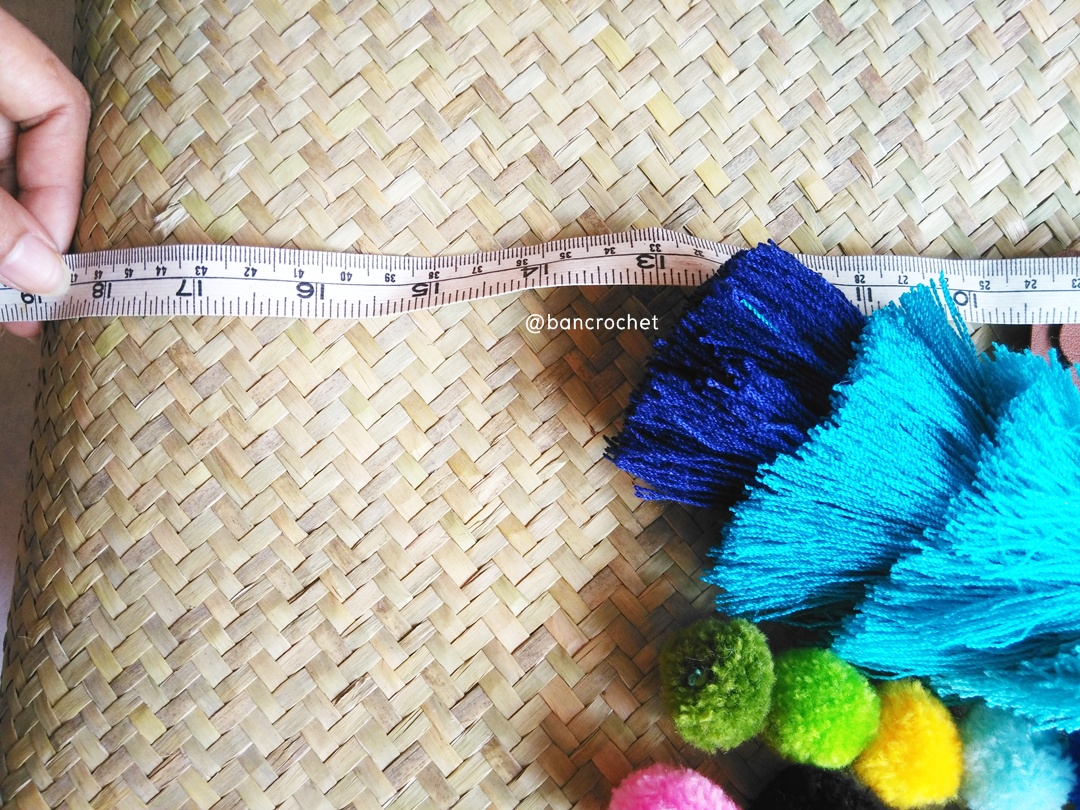 bancrochet กระเป๋ากระจูดสาน แถมที่แขวนกระเป๋า ขนาด 12*4*18 นิ้ว basket weave bags ธรรมชาติ 12*4*18นิ้ว