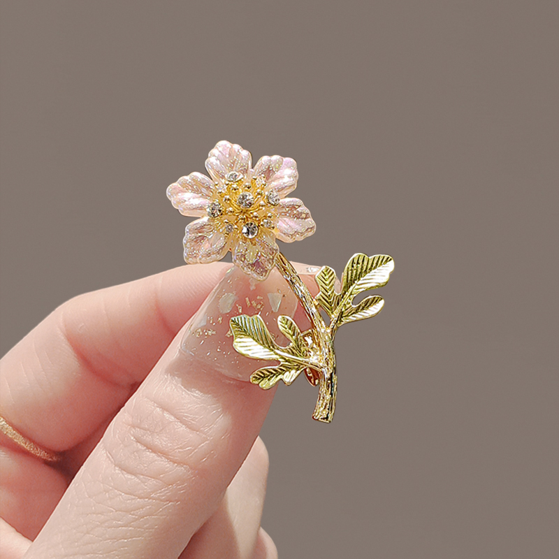 เข็มกลัด เข็มกลัดสวยๆ เข็มกลัดติดเสื้อ Brooch