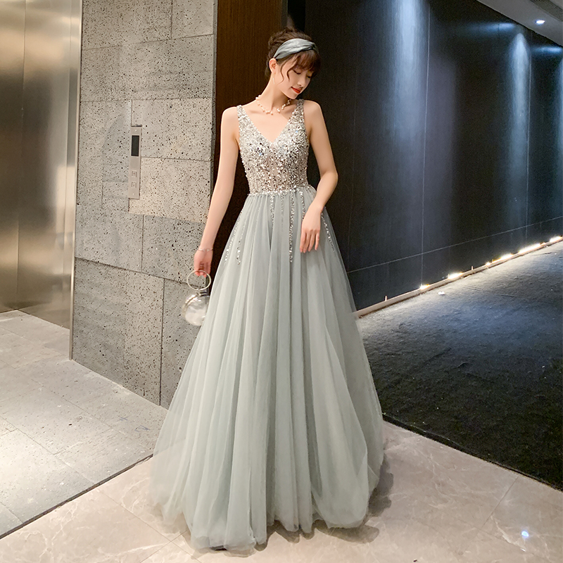 ชุดราตรี ชุดราตรีสวยหรู แบบ ทันสมัย Evening dress