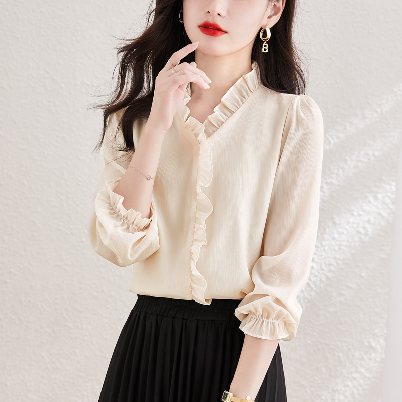 เสื้อเชิ้ตผู้หญิงแขนยาว เสื้อเชิ้ตผู้หญิงใส่ทํางาน 390 บาทต่อชิ้น ฟรีค่าจัดส่ง
