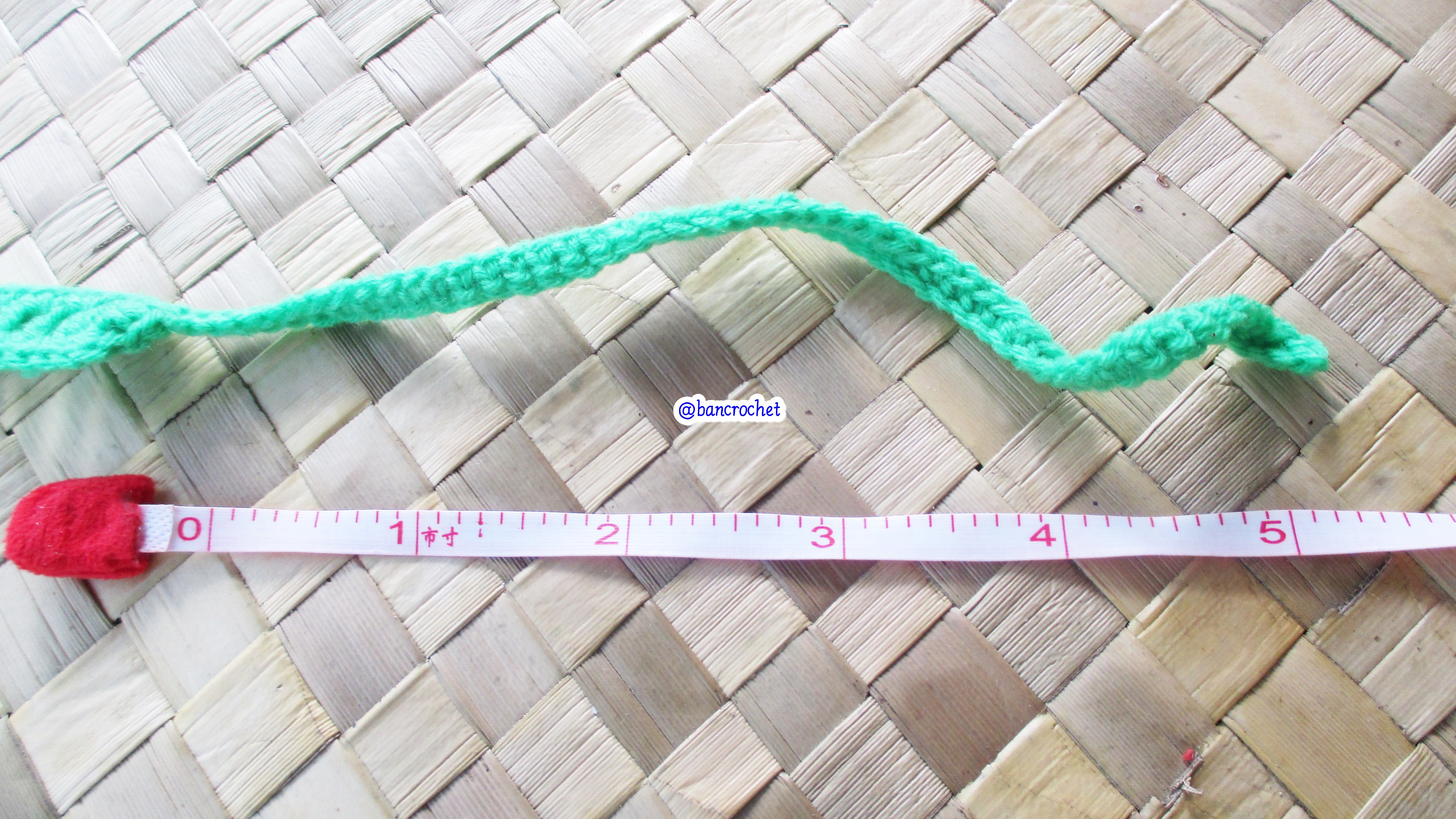 Bancrochet ที่คาดผมถักโครเชต์ ดอกไม้ถักคาดผม Crochet Flower Headband เขียว 7x6 Inch