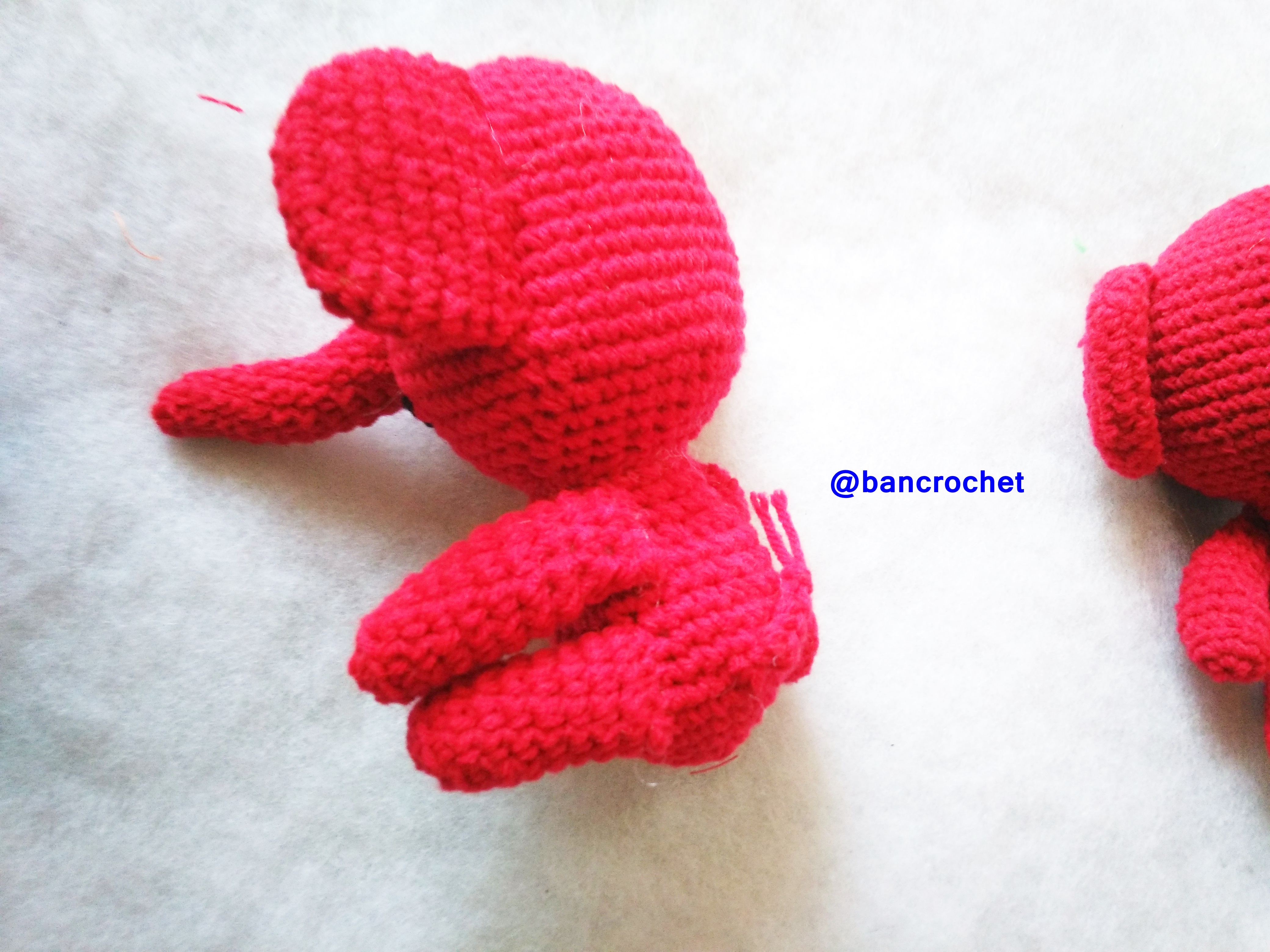 Bancrochet ช้างถักโครเชต์ Crochet elephant doll สีแดง 4 นิ้ว