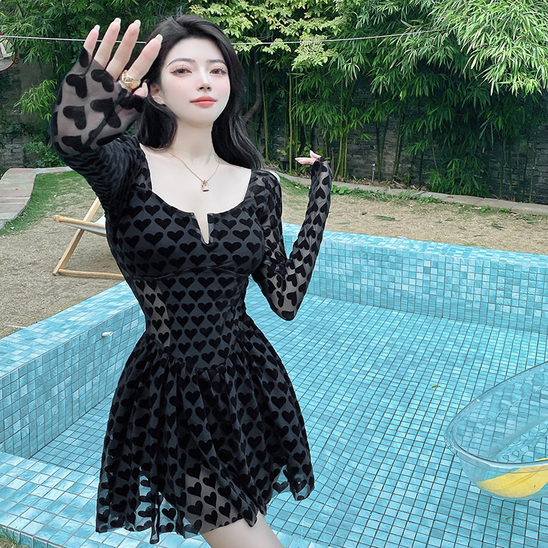 ชุดว่ายน้ำผู้หญิง ชุดว่ายน้ำน่ารัก Bikini ชุดไปทะเล