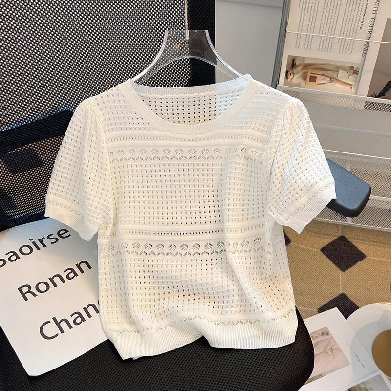 เสื้อเชิ้ตผู้หญิงใส่ทํางาน 390 บาทต่อชิ้น ฟรีค่าจัดส่ง
