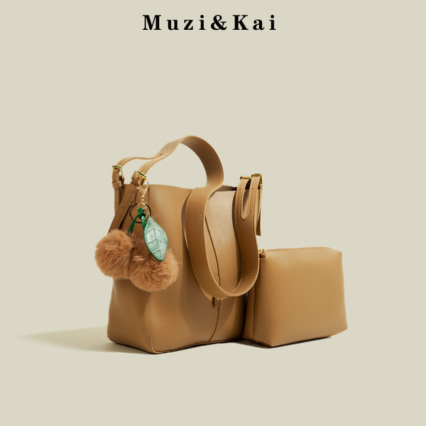 กระเป๋าสะพายข้างผู้หญิง กระเป๋าสะพายสไตล์เกาหลี By Muzi&Kai