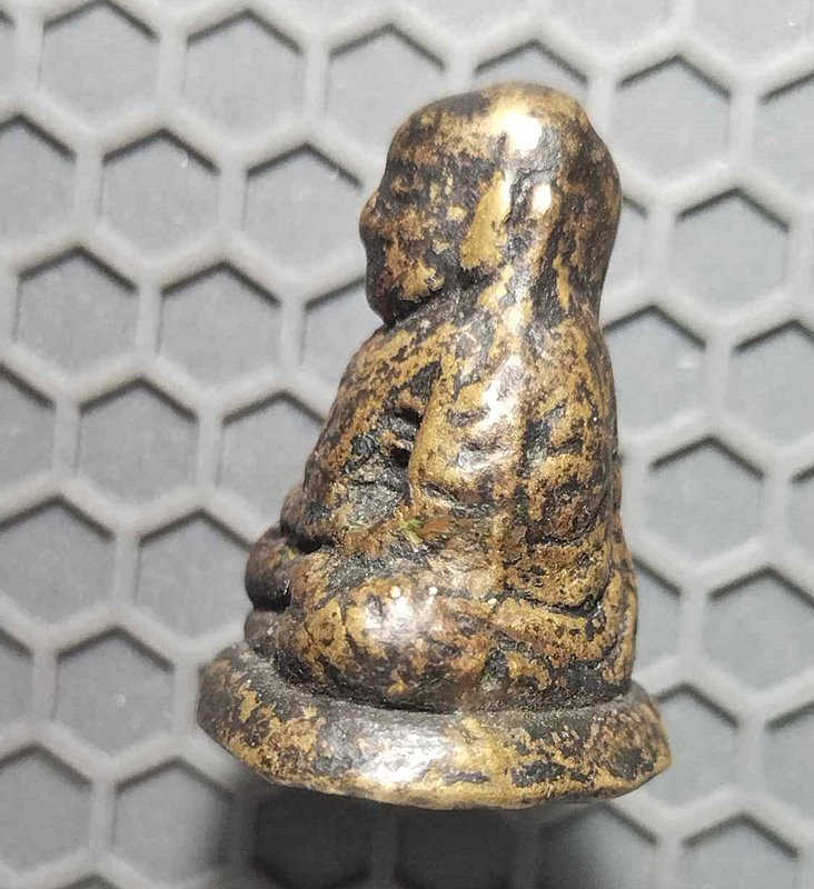 หลวงพ่อเงิน วัดบางคลาน