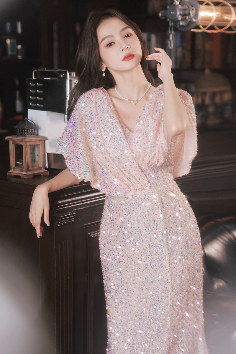 ชุดราตรี ชุดราตรีสวยหรู แบบ ทันสมัย Evening dress