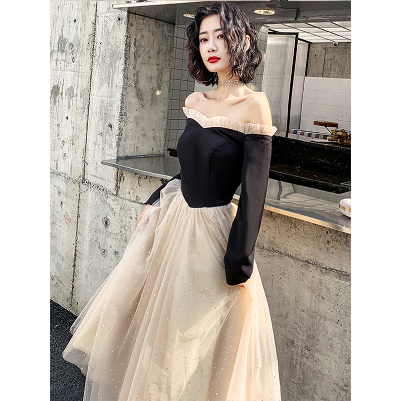 ชุดราตรี ชุดราตรีสวยหรู แบบ ทันสมัย Evening dress