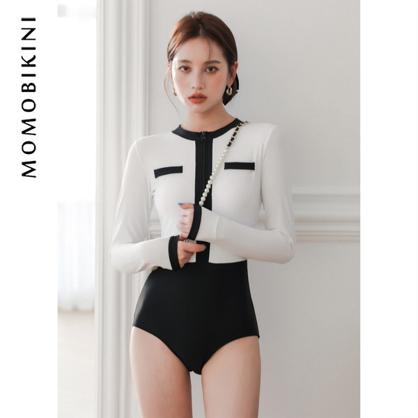 ชุดว่ายน้ำผู้หญิง ชุดว่ายน้ำน่ารัก Bikini ชุดไปทะเล