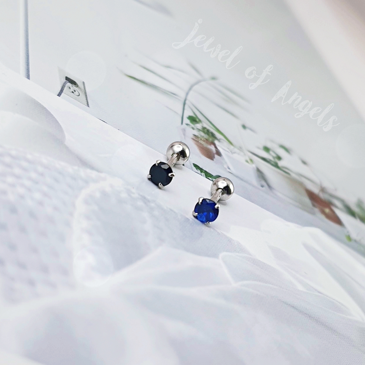 ต่างหูเงินแท้ S925 รุ่น Ice ต่างหูก้านเสียบ จิวกลม เพชรCZ แป้นหลังบอลกลม สีขาวใส สีดำ สีฟ้า เงินแท้ทั้งชิ้น ตุ้มหูมินิมอล Silver925