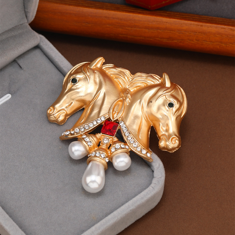 เข็มกลัด เข็มกลัดสวยๆ เข็มกลัดติดเสื้อ Brooch