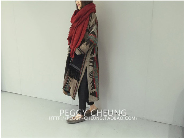 เสื้อคลุมกันหนาว ตัวยาว ผ้าทอเนื้อแน่นนุ่ม งานดีผ้าดีตามแบบเลยจ้า ใครชอบแนวนี้ต้องรีบจัดเลยจ้า