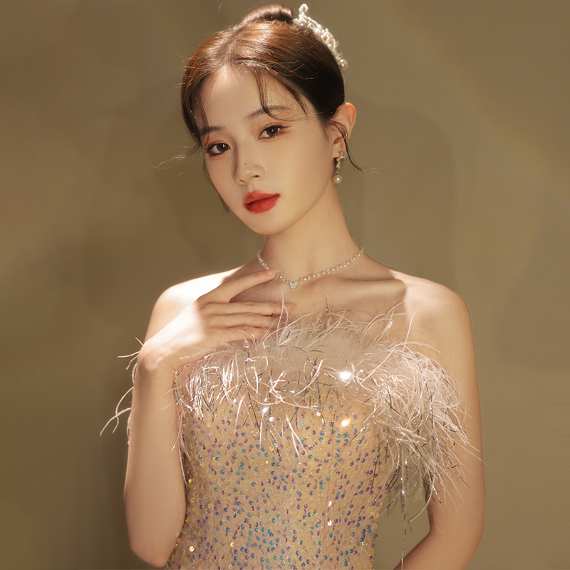 ชุดราตรี ชุดราตรีสวยหรู แบบ ทันสมัย Evening dress