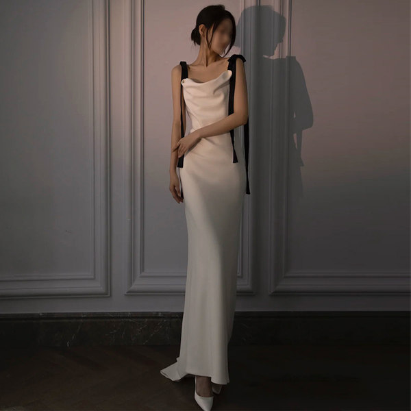 ชุดราตรี ชุดราตรีสวยหรู แบบ ทันสมัย Evening dress