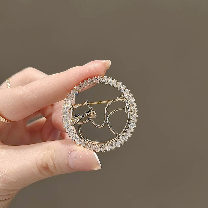 เข็มกลัด เข็มกลัดสวยๆ เข็มกลัดติดเสื้อ Brooch