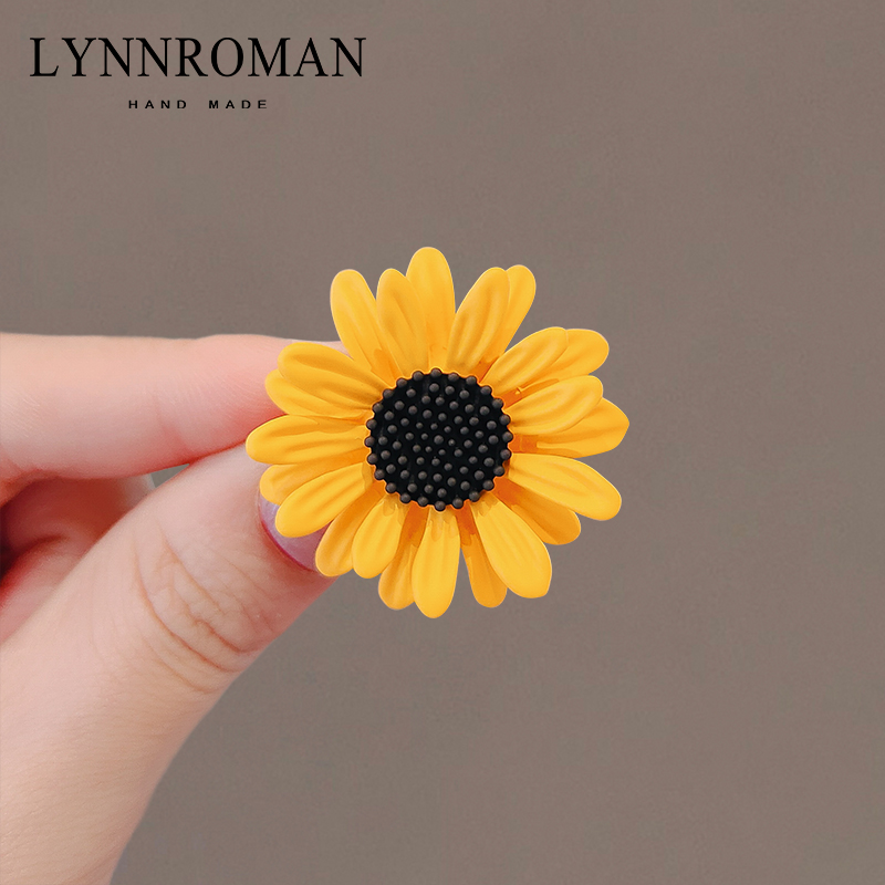 เข็มกลัด เข็มกลัดสวยๆ เข็มกลัดติดเสื้อ Brooch