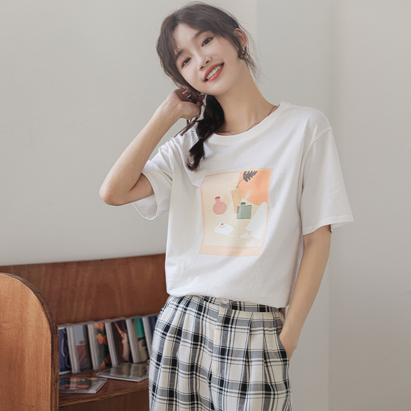 เสื้อผ้าวัยรุ่นเกาหลี เสื้อยืดวัยรุ่นผู้หญิง มีขนาด S M L XL