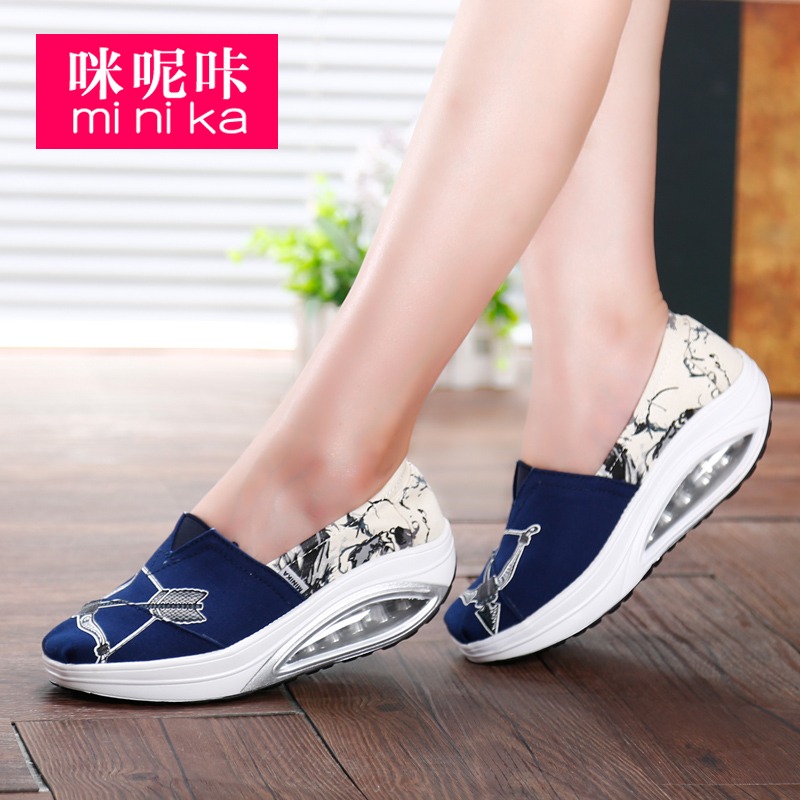 รองเท้าผ้าใบ รองเท้าลำลอง รองเท้าผ้าใบลำลอง รองเท้าแฟชั่นแบบสวม Slipper Shop