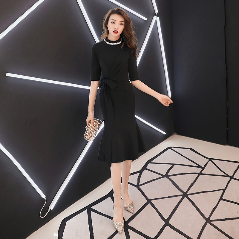 ชุดราตรี ชุดราตรีสวยหรู แบบ ทันสมัย Evening dress
