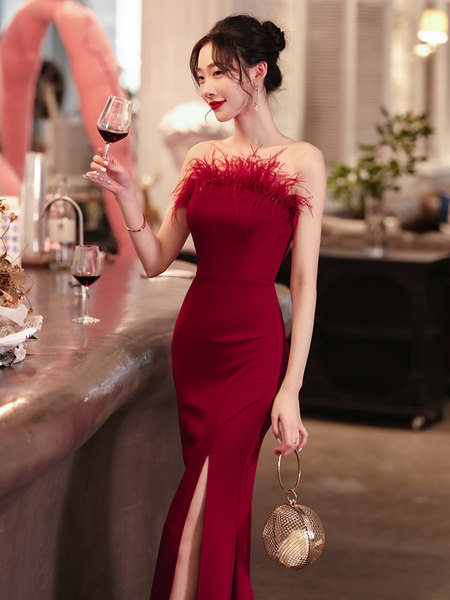 ชุดราตรี ชุดราตรีสวยหรู แบบ ทันสมัย Evening dress