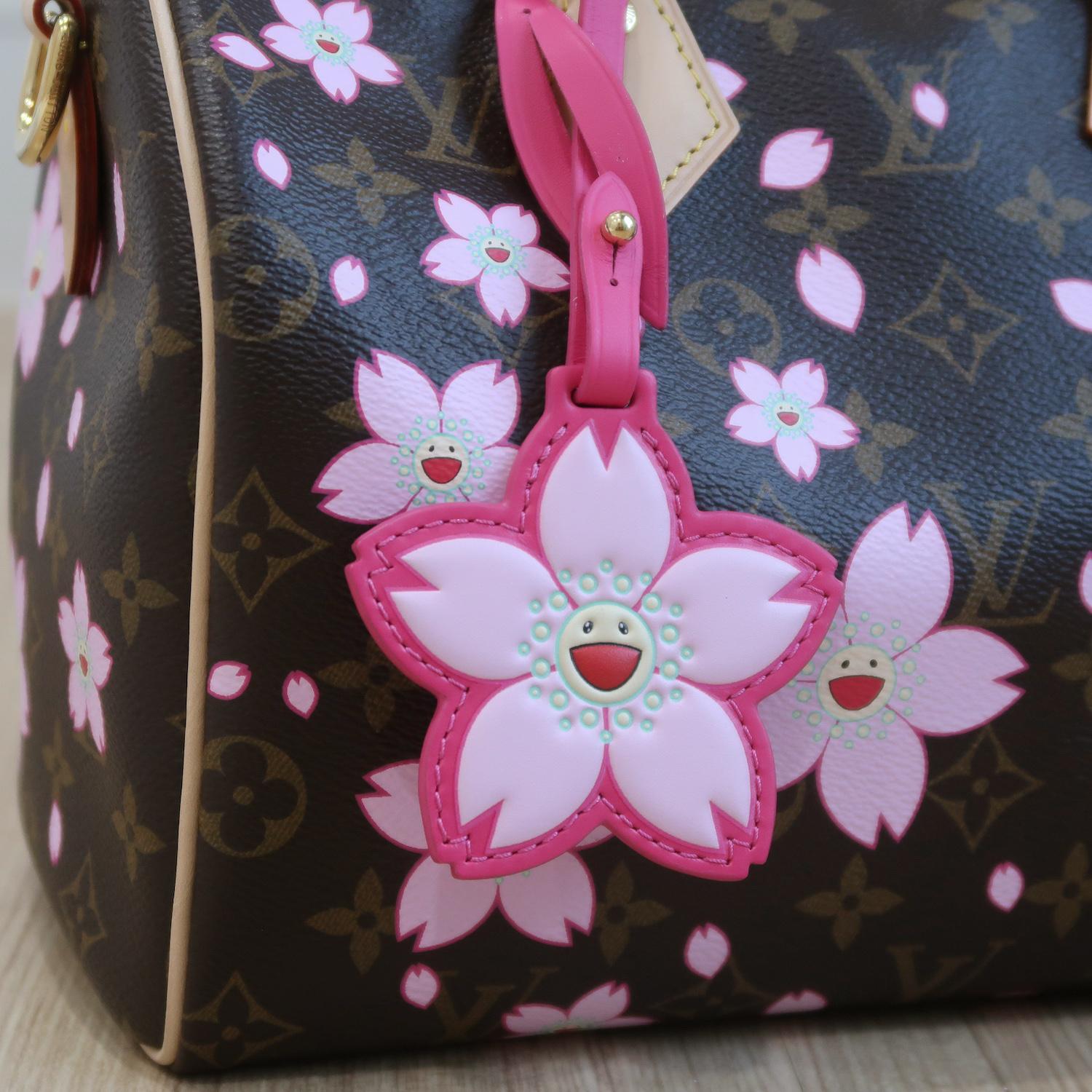 LV X Murakami Monogram Cherry Blossom Speedy 25 Bandouliere (พารากอน 2 เดือน)