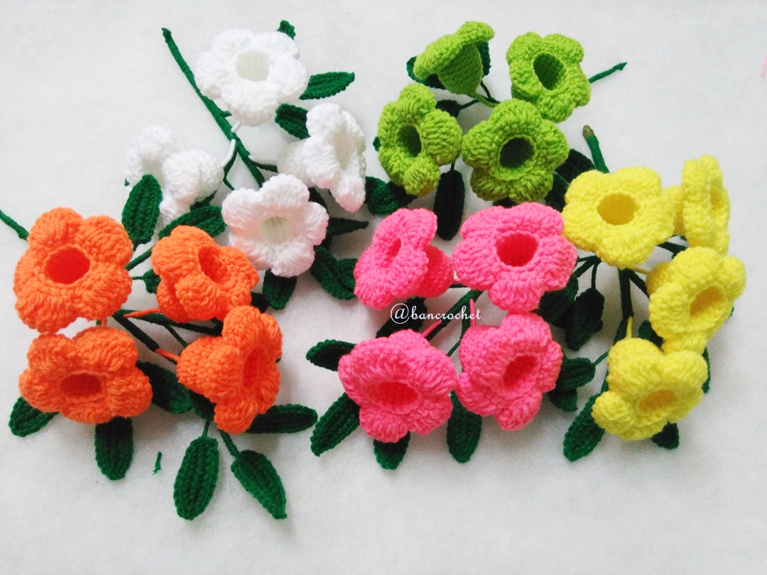 ดอกบานบุรีถักโครเชต์ คละสี