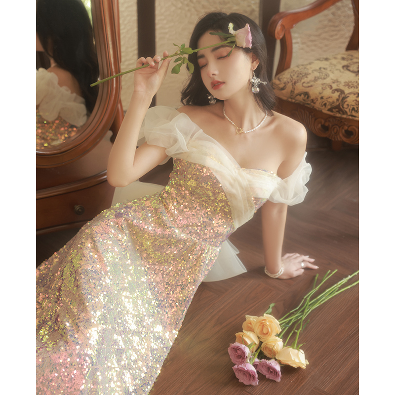 ชุดราตรี ชุดราตรีสวยหรู แบบ ทันสมัย Evening dress