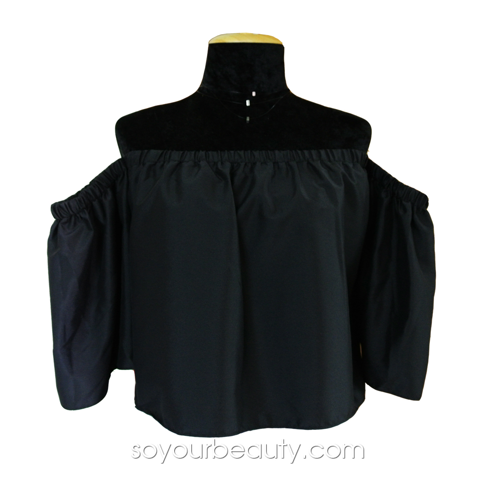 เสื้อเปิดไหล่สีพื้น รัดแขน