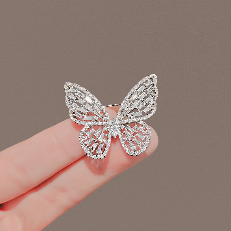 เข็มกลัด เข็มกลัดสวยๆ เข็มกลัดติดเสื้อ Brooch