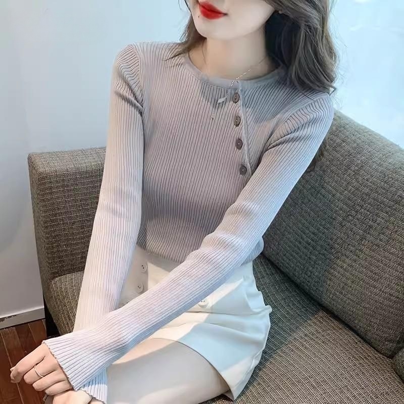 เสื้อเชิ้ตผู้หญิงแขนยาว เสื้อเชิ้ตผู้หญิงใส่ทํางาน 390 บาทต่อชิ้น ฟรีค่าจัดส่ง