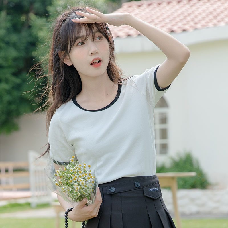 เสื้อผ้าวัยรุ่นเกาหลี เสื้อยืดวัยรุ่นผู้หญิง มีขนาด S M L XL