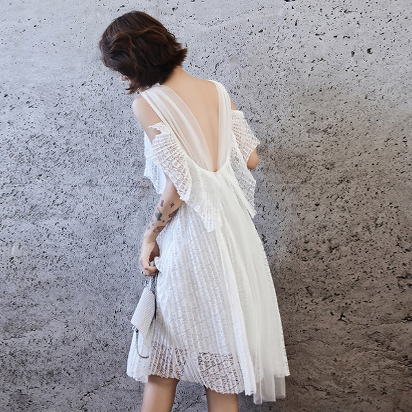 ชุดราตรี ชุดราตรีสวยหรู แบบ ทันสมัย Evening dress