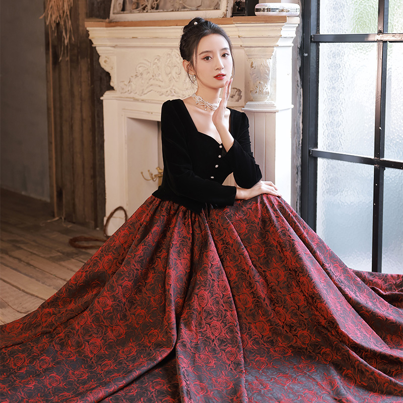 ชุดราตรี ชุดราตรีสวยหรู แบบ ทันสมัย Evening dress