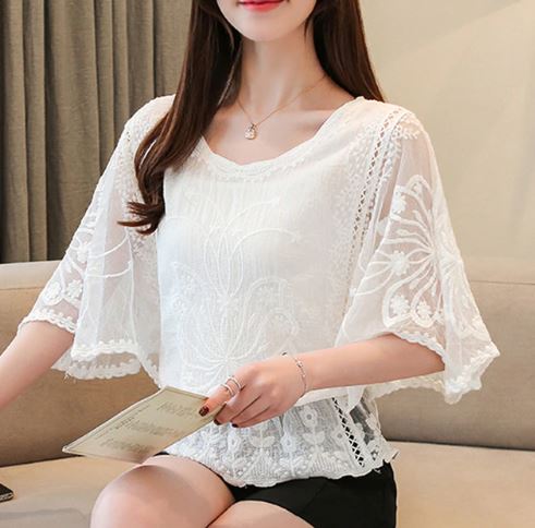 เสื้อผ้าลูกไม้ ผสมผสาน กับ ซีทรู สวย หวาน สไตล์ คุณหนู คุณนาย เสื้อลูกไม้ แขนใหญ่ เอวจั้ม ใส่สวย เข้ากับ กางเกง 243838