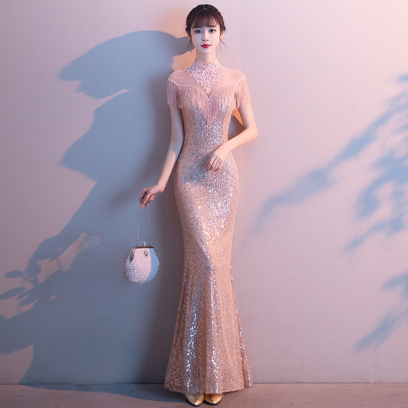 ชุดราตรี ชุดราตรีสวยหรู แบบ ทันสมัย Evening dress