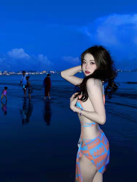 ชุดว่ายน้ำผู้หญิง ชุดว่ายน้ำน่ารัก Bikini ชุดไปทะเล