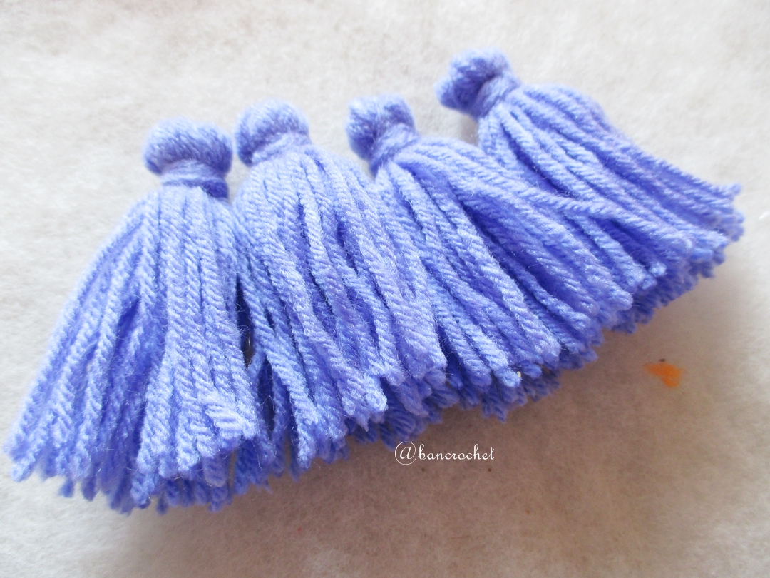 พู่สีฟ้าม่วงโครเชต์ ไหมพรม 4 ply orange tassel crochet acrylic yarn 4 ply