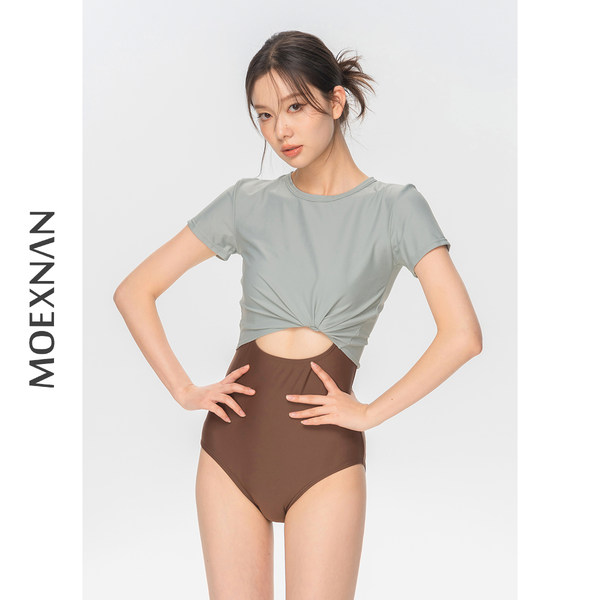 ชุดว่ายน้ำผู้หญิง ชุดว่ายน้ำน่ารัก Bikini ชุดไปทะเล