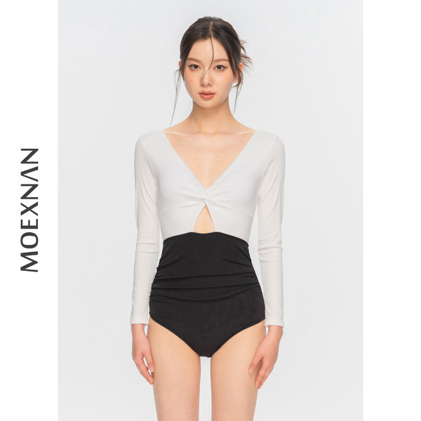 ชุดว่ายน้ำผู้หญิง ชุดว่ายน้ำน่ารัก Bikini ชุดไปทะเล