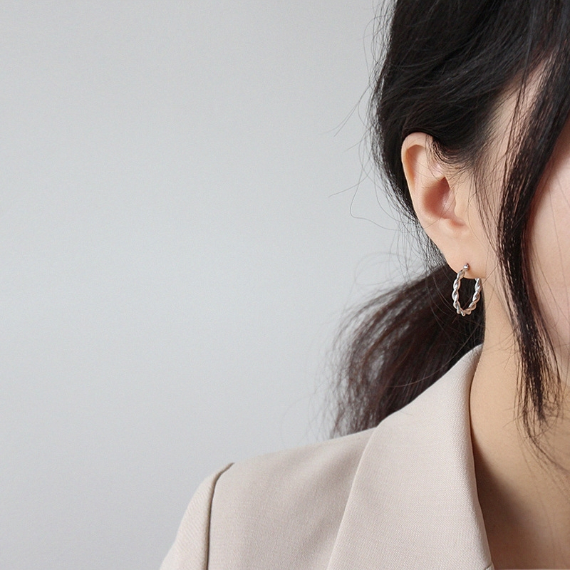 ต่างหูห่วงเงินแท้ S925 รุ่น Deserve ห่วงเกลียวใหญ่ สีเงิน สีทอง ตุ้มหูห่วง เงินแท้ทั้งชิ้น Silver925