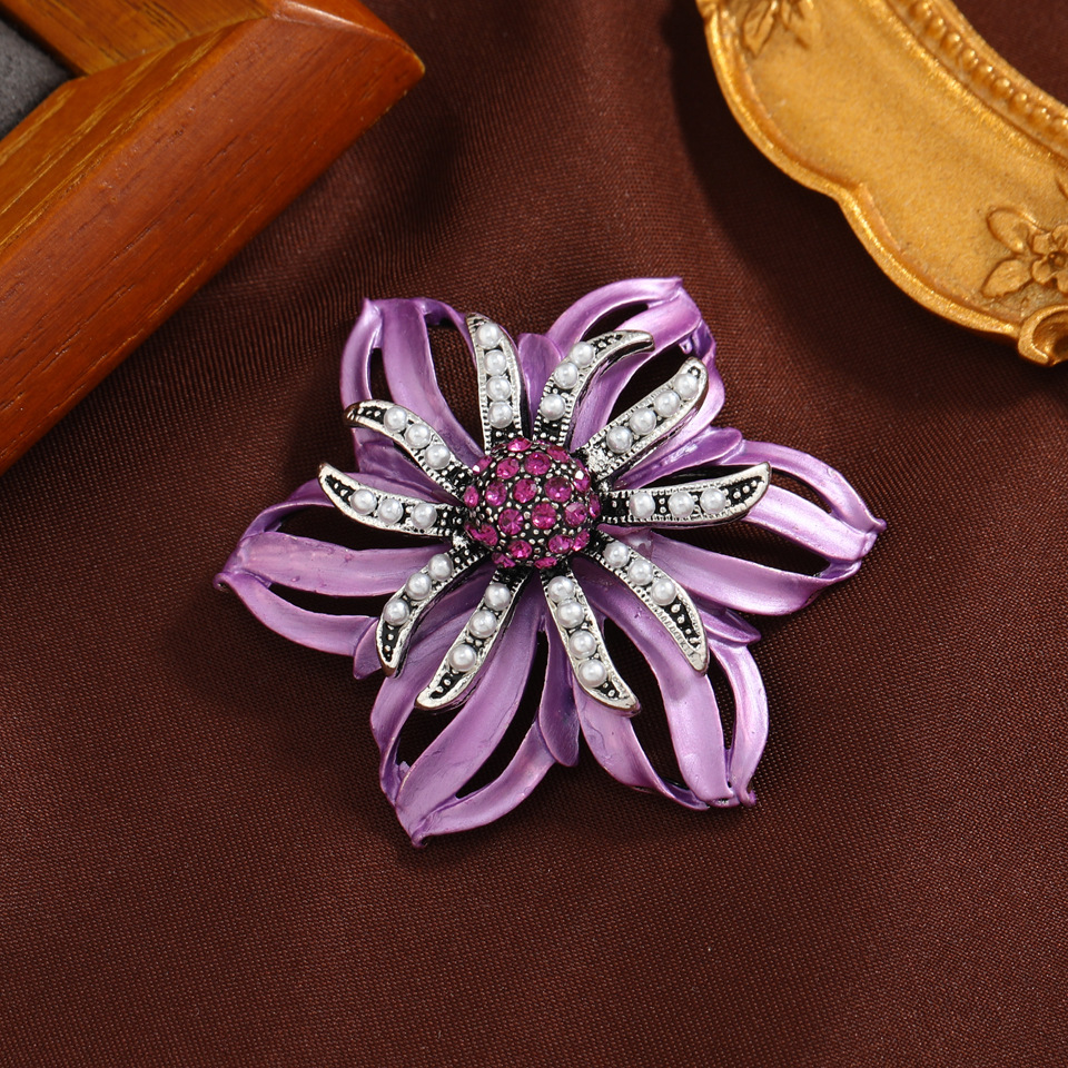 เข็มกลัด เข็มกลัดสวยๆ เข็มกลัดติดเสื้อ Brooch
